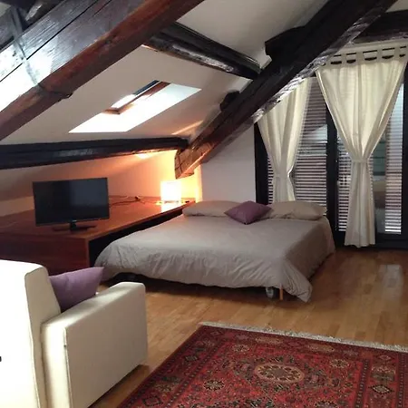 Apartamento Rent Flat Fiera Milão